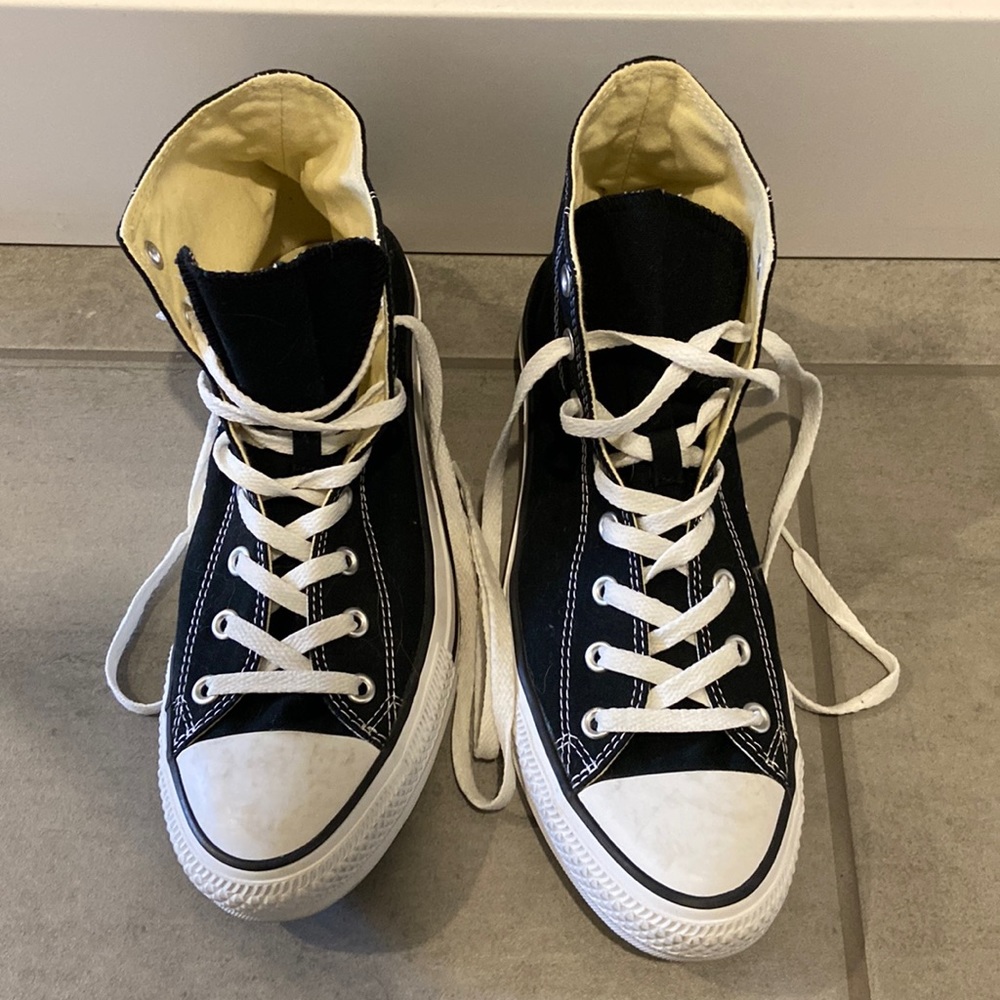 Converse Chuck Taylor High-Top *like new*